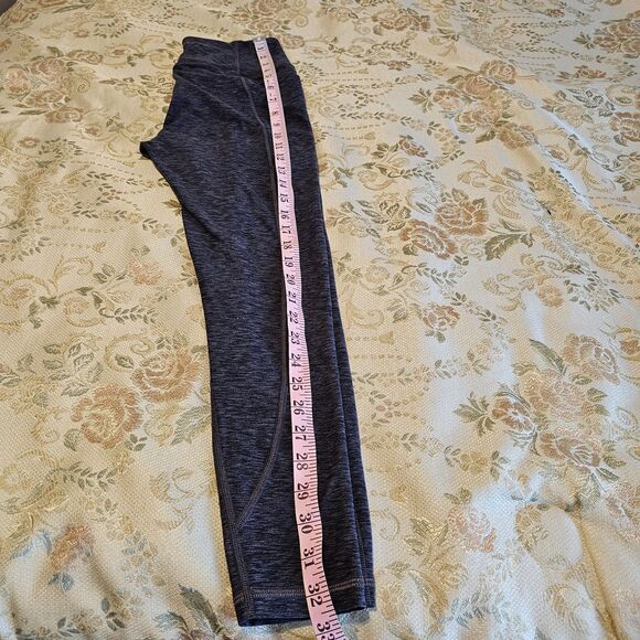 Victoria’s Secret Black/grey Leggings with Pockets  Size 4 - Picture 5 of 5